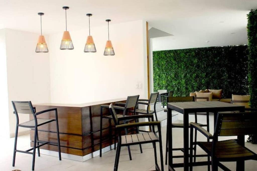 Lujoso Y Acogedor Condominio Ejecutivo/Familiar San Pedro Sula Eksteriør billede
